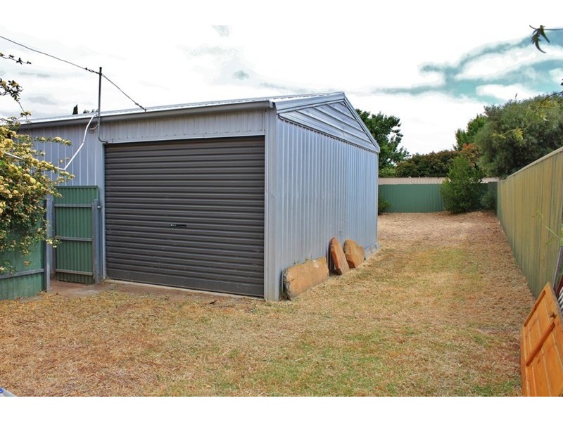 111 Standen Street, Murray Bridge SA 5253