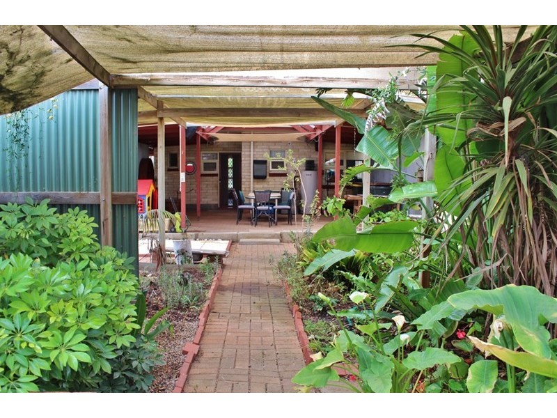 111 Standen Street, Murray Bridge SA 5253