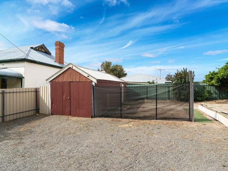 15 Clara Street, Murray Bridge SA 5253
