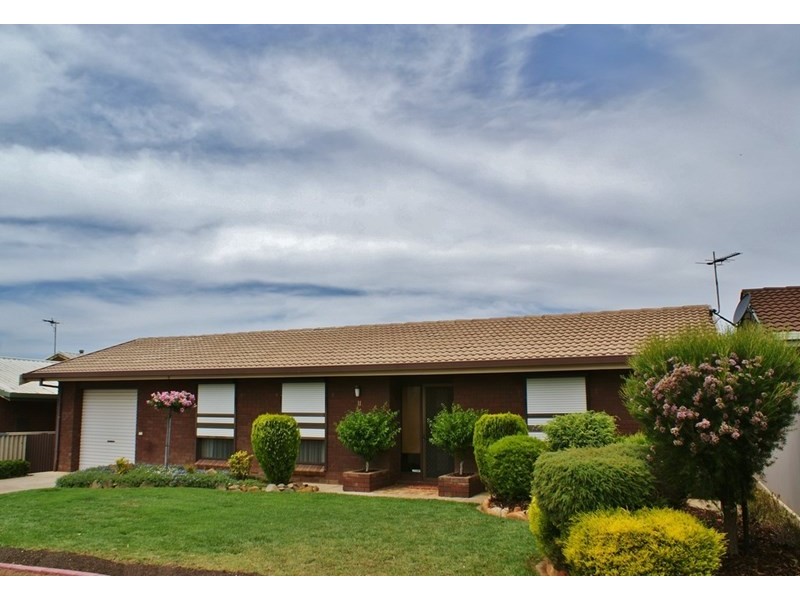 11 Long Island Road, Murray Bridge SA 5253