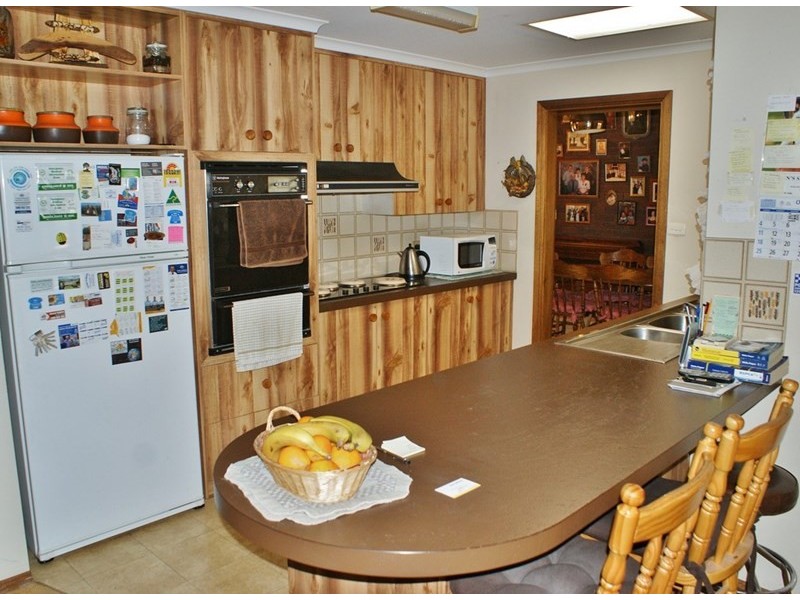 11 Long Island Road, Murray Bridge SA 5253