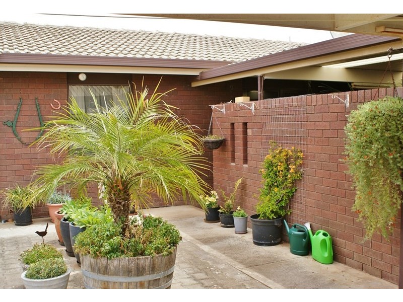 11 Long Island Road, Murray Bridge SA 5253