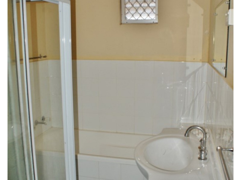 17 Kintore Avenue, Murray Bridge SA 5253