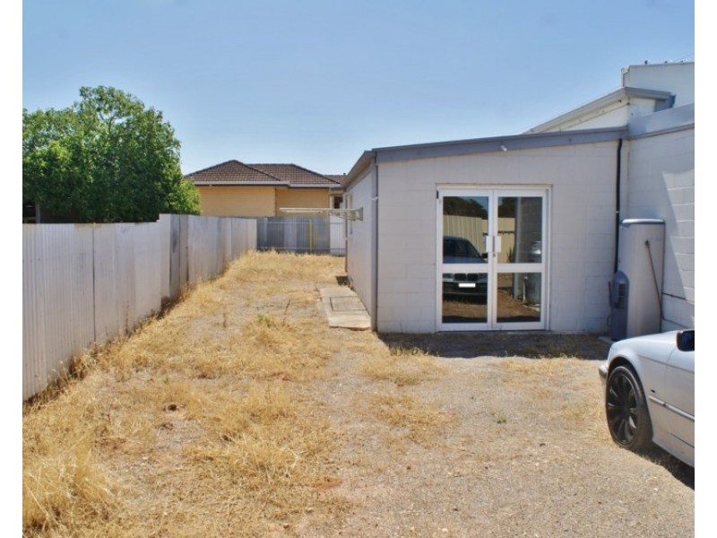 17 Kintore Avenue, Murray Bridge SA 5253