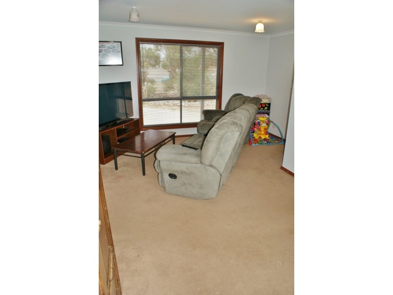 15 Loddon Road, Murray Bridge SA 5253