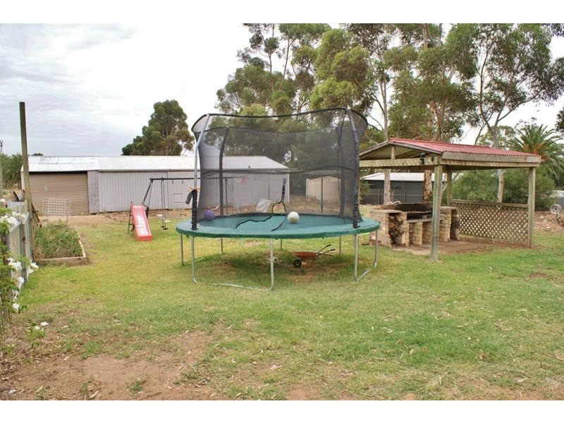 15 Loddon Road, Murray Bridge SA 5253