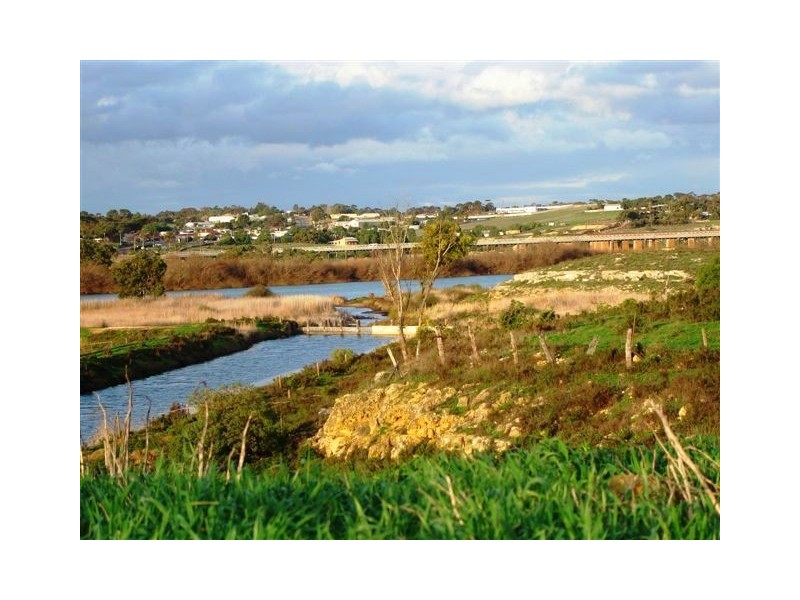 Hume Reserve Road, Murray Bridge SA 5253