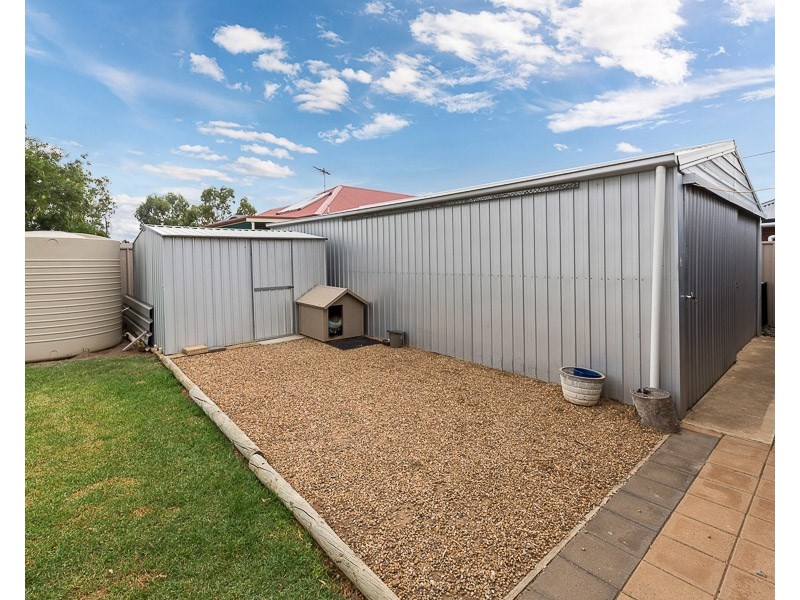 24 Ovens Avenue, Murray Bridge SA 5253