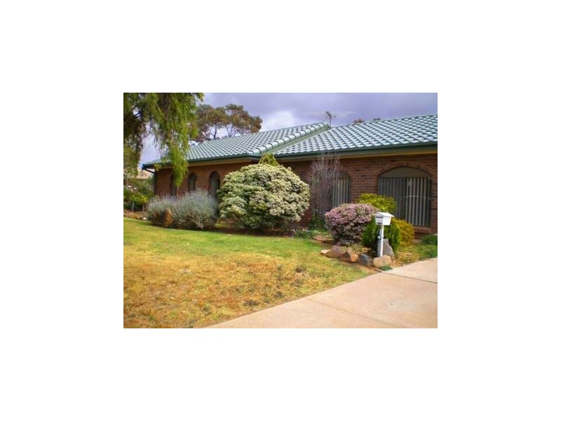 6 Edinburgh Street, Murray Bridge SA 5253