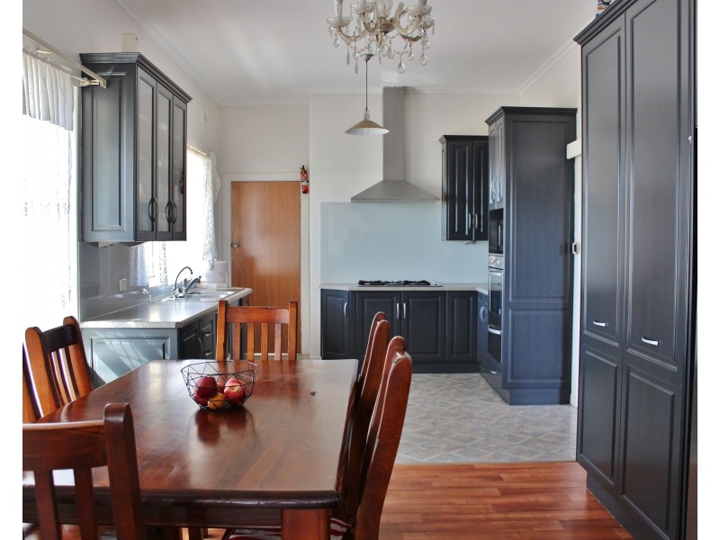 8A Hindmarsh Road, Murray Bridge SA 5253