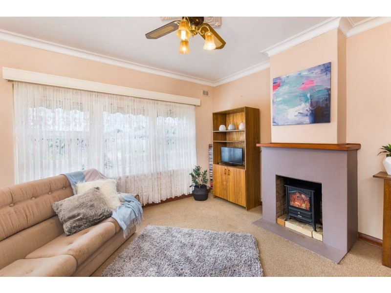 12 Graetz Street, Murray Bridge SA 5253