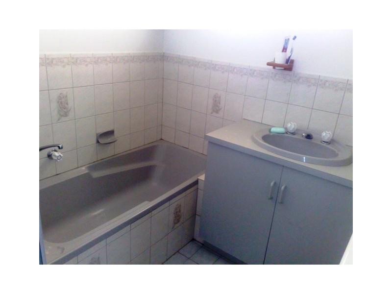 2 Acacia Street, Murray Bridge SA 5253