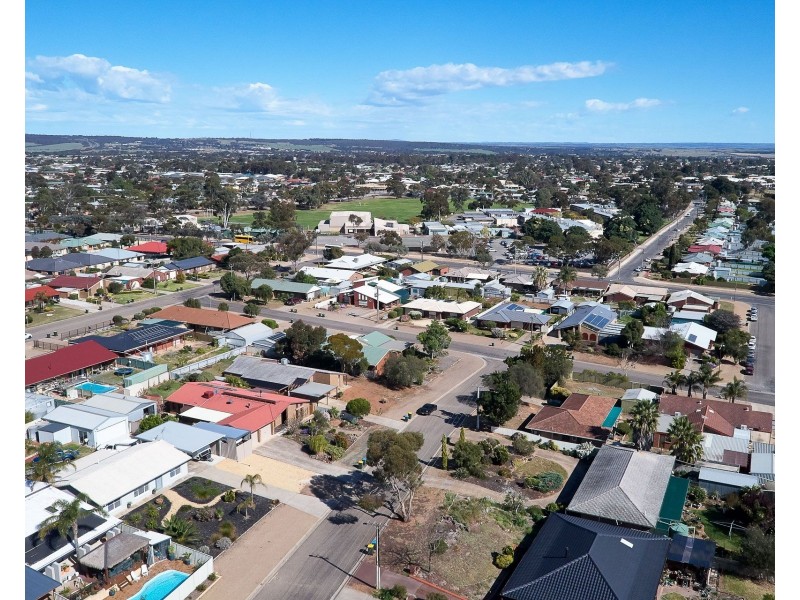 10 Valencia Drive, Murray Bridge SA 5253