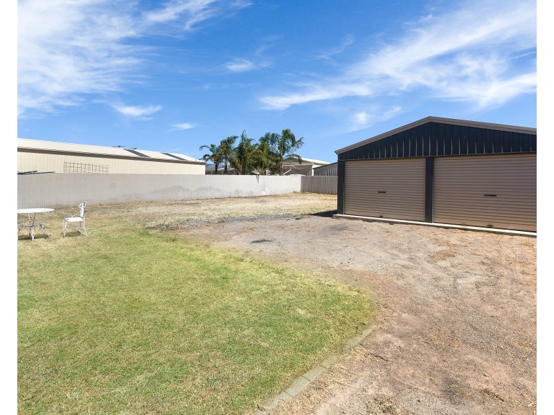 27 Darling Avenue, Murray Bridge SA 5253