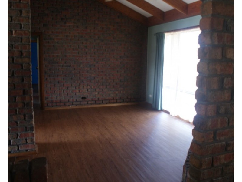 24 Carsten Drive, Murray Bridge SA 5253