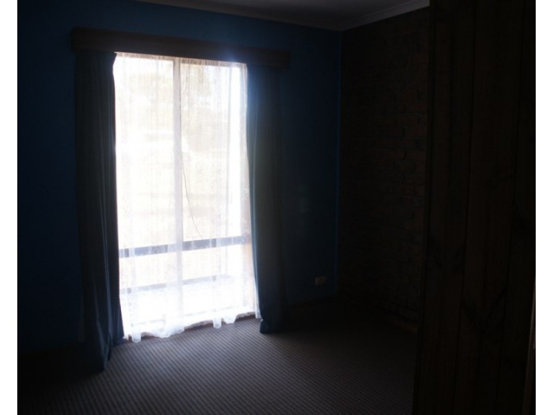 24 Carsten Drive, Murray Bridge SA 5253