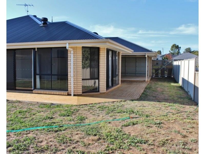 4 Melaleuca Way, Murray Bridge SA 5253