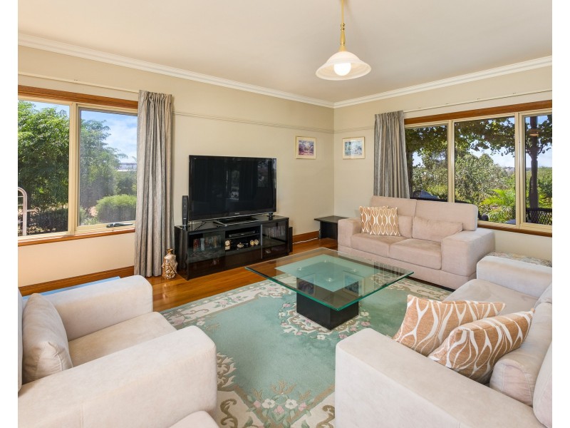 24 Jendarra Court, Murray Bridge SA 5253