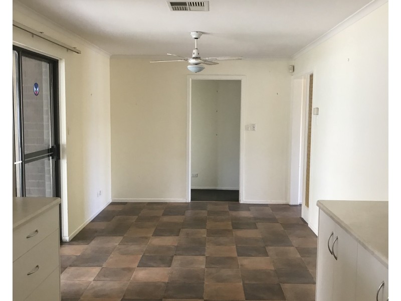 2B Charles Street, Murray Bridge SA 5253