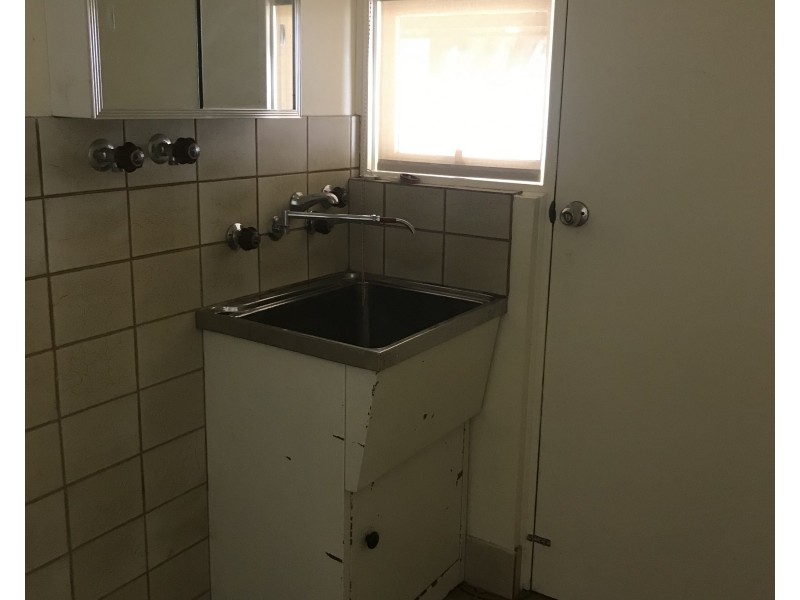 2B Charles Street, Murray Bridge SA 5253