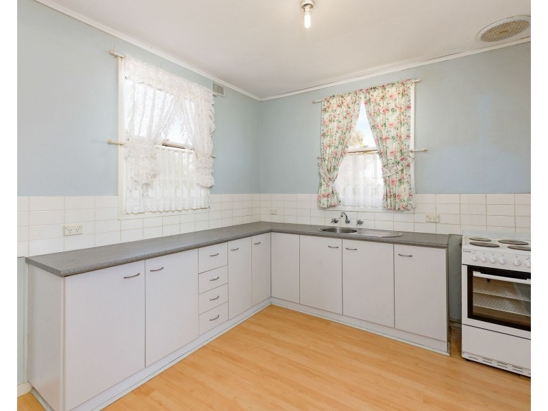 4 Tiller Street, Tailem Bend SA 5260