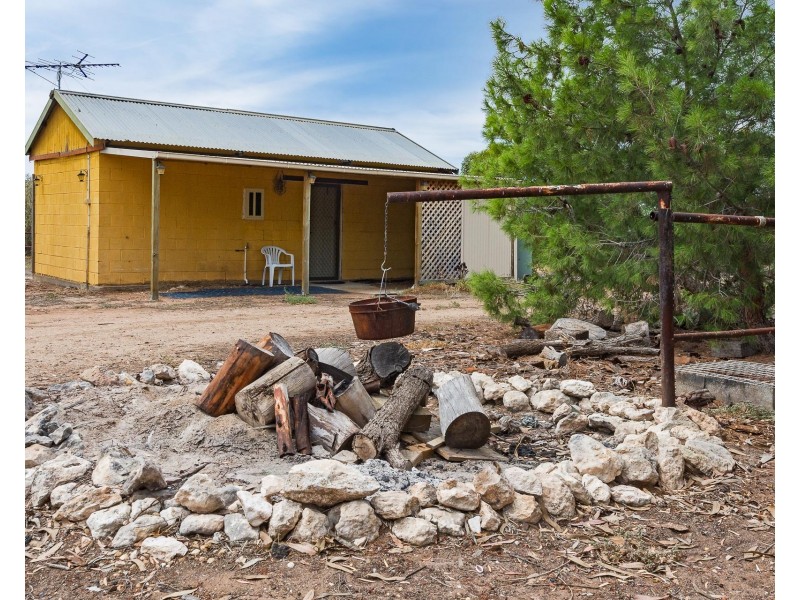 2199 Mannum Road, Murray Bridge SA 5253