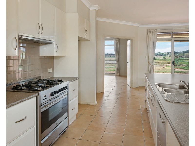 6 John Court, Murray Bridge SA 5253