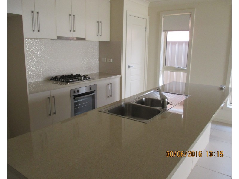 17 Joy Crescent, Murray Bridge SA 5253