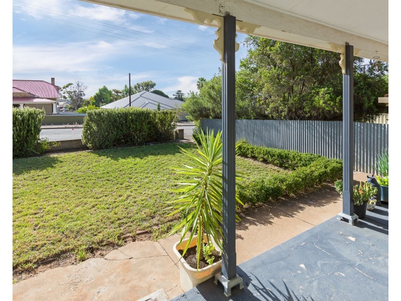 14 Elizabeth Street, Murray Bridge SA 5253