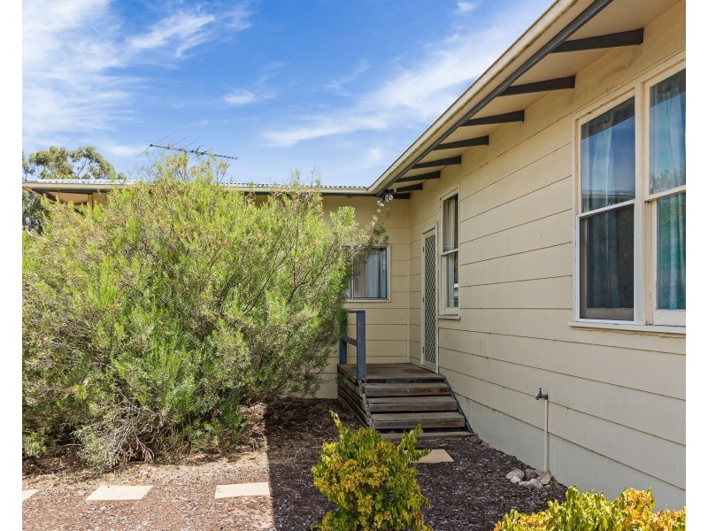 4 Tiller Street, Tailem Bend SA 5260