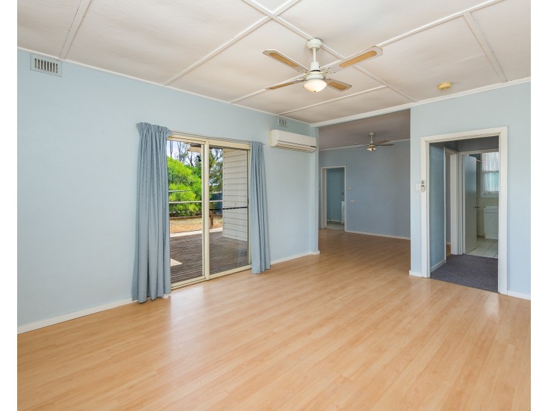 4 Tiller Street, Tailem Bend SA 5260