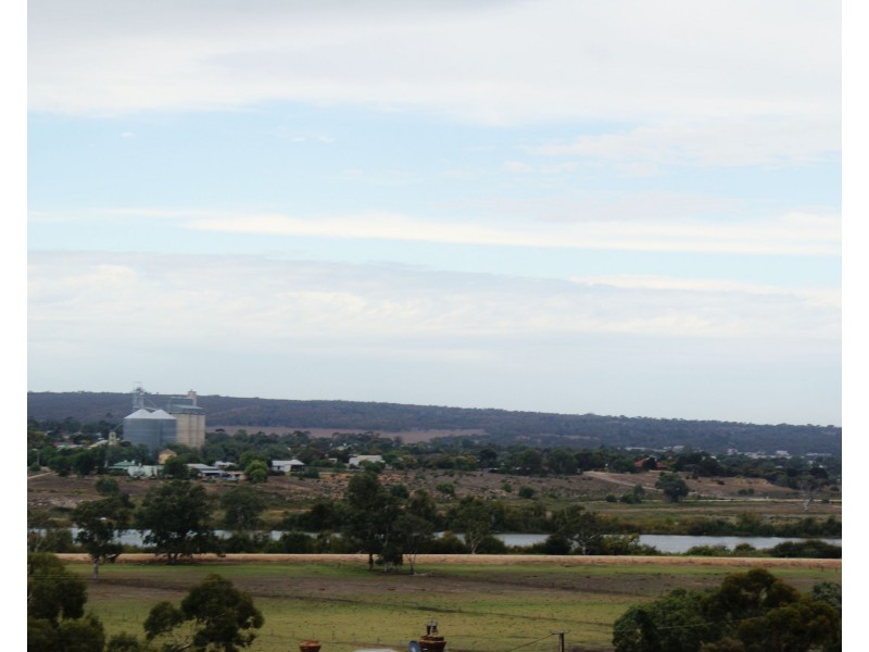 2 Bonney Drive, Murray Bridge SA 5253