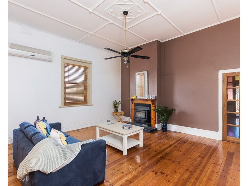 27 Edward Street, Murray Bridge SA 5253