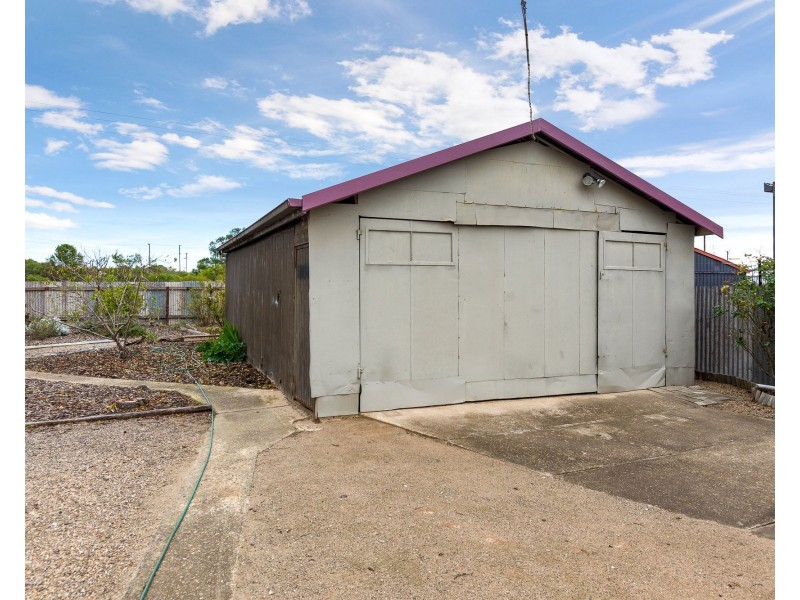 12 Tiller Street, Tailem Bend SA 5260