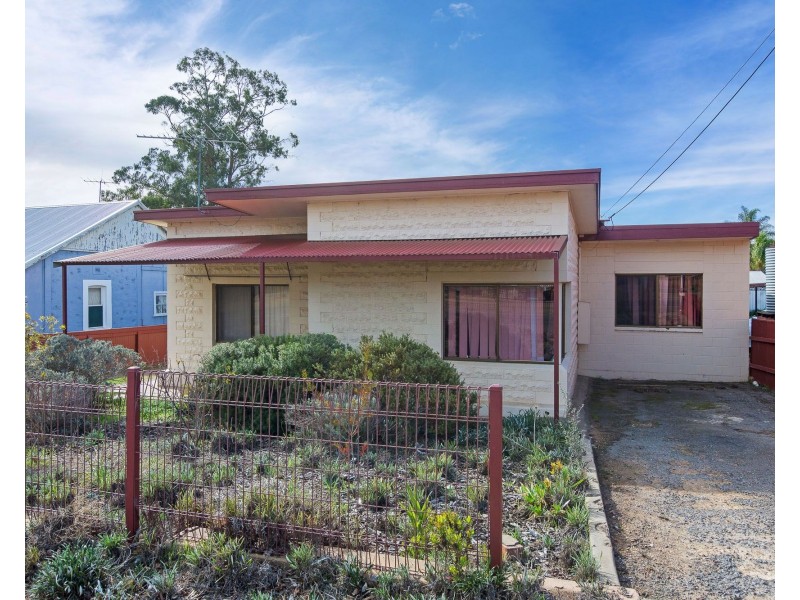 71 McHenry Street, Murray Bridge SA 5253