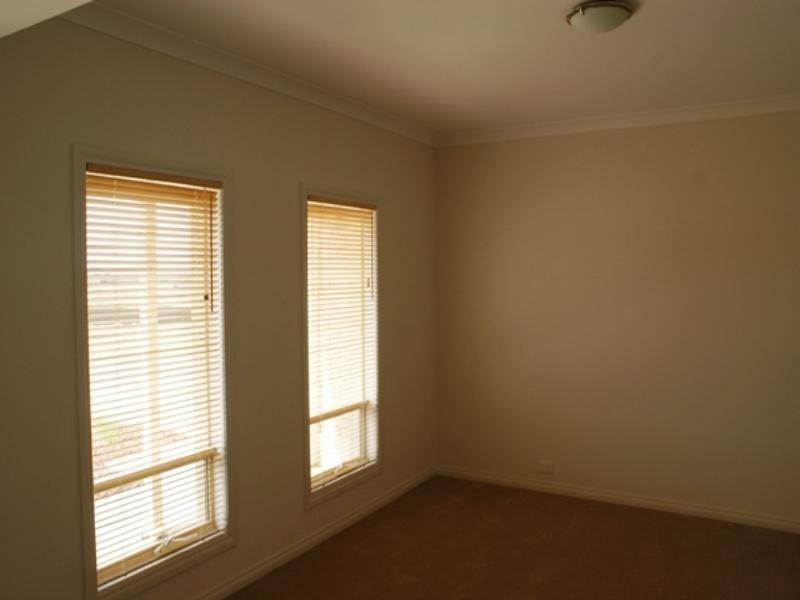 3 Waterlilly Terrace, Murray Bridge SA 5254
