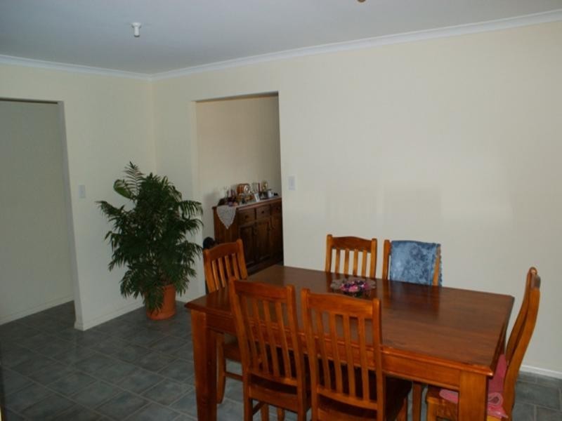 8B Silver Birch Drive, Murray Bridge SA 5253