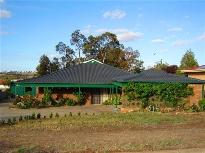 13 Parish Crescent, Murray Bridge SA 5253