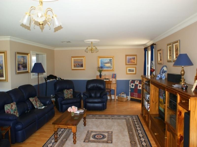 90 Roper Road, Murray Bridge SA 5253