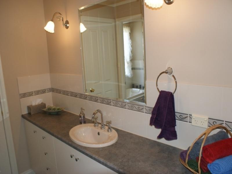 90 Roper Road, Murray Bridge SA 5253