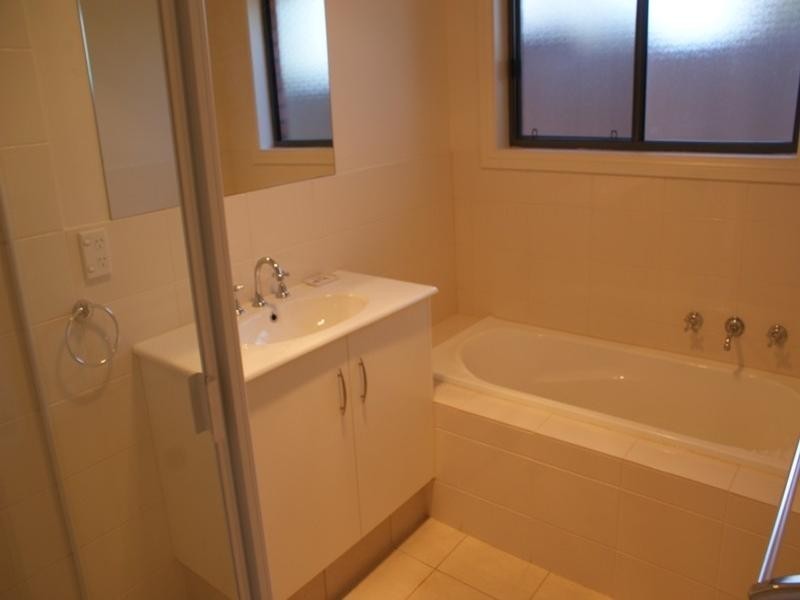 2/77a Eleanor Terrace, Murray Bridge SA 5253