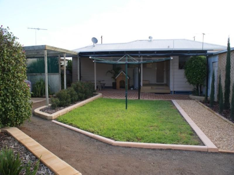 18 Weigall Avenue, Murray Bridge SA 5253