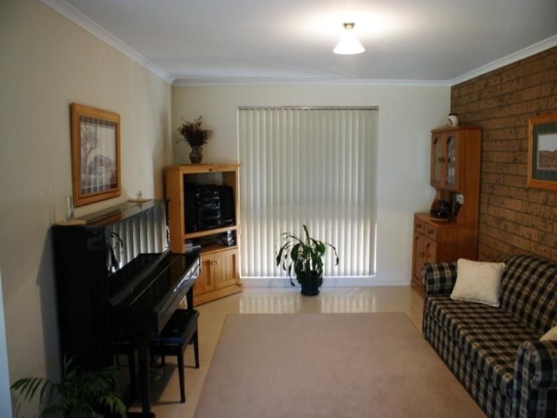 6 Illman Avenue, Murray Bridge SA 5253