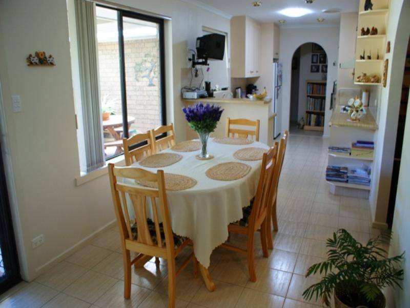 6 Illman Avenue, Murray Bridge SA 5253