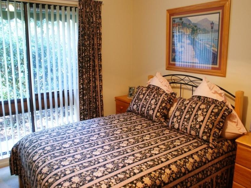 6 Illman Avenue, Murray Bridge SA 5253