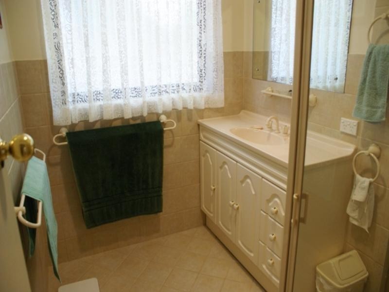 6 Illman Avenue, Murray Bridge SA 5253