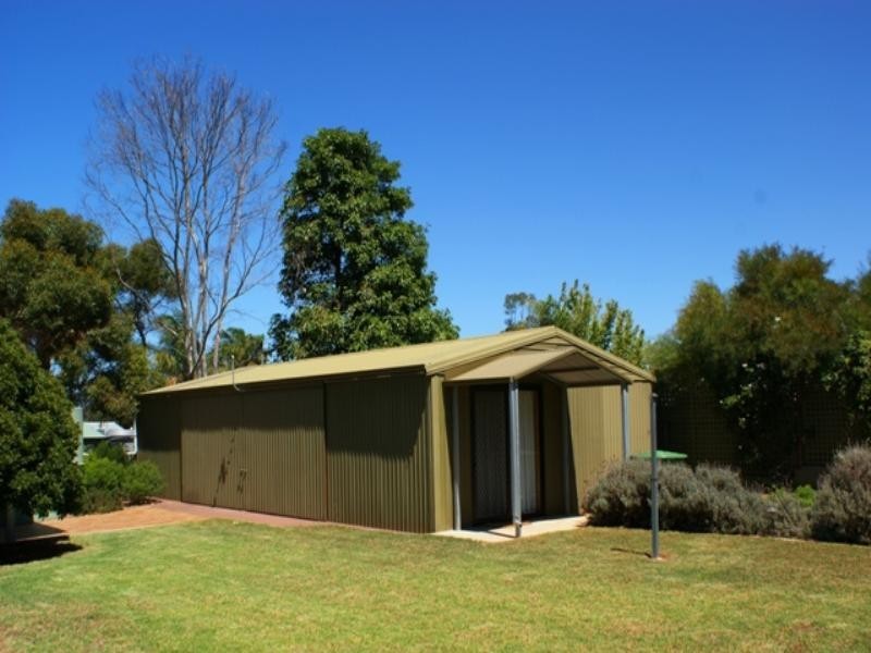 6 Illman Avenue, Murray Bridge SA 5253