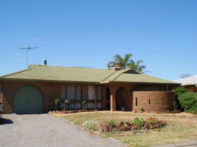 198 Adelaide Road, Murray Bridge SA 5253