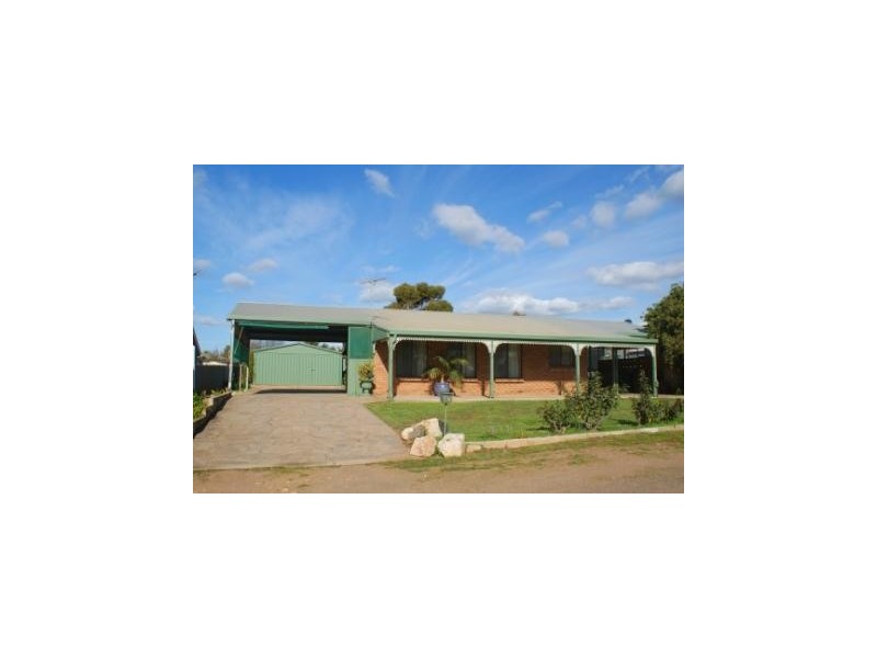 10 Cedar Avenue, Murray Bridge SA 5253