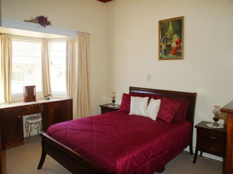 10 Charles Street, Murray Bridge SA 5253